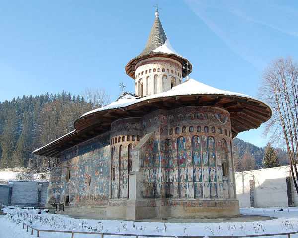 Iglesias con Frescos del Norte de Moldavia